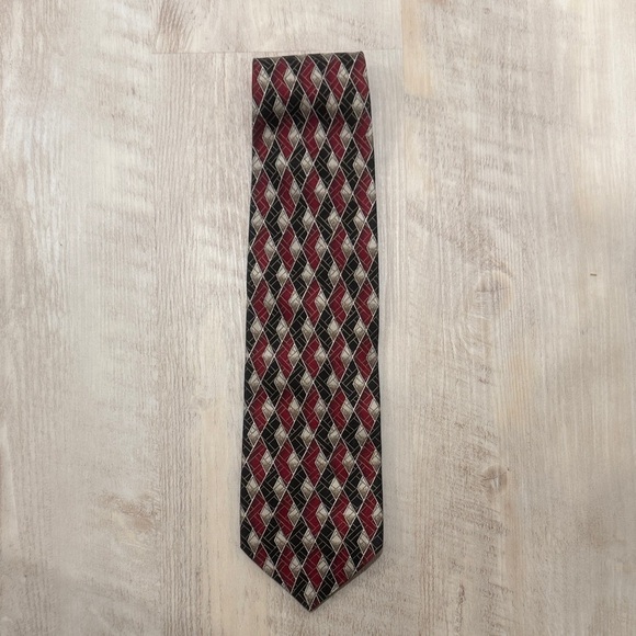 jf j.ferrar Other - J. Ferar Geometric Patterned Tie - Red and Black